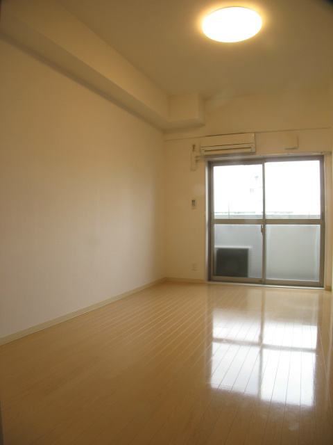 プライムスクエア リビング