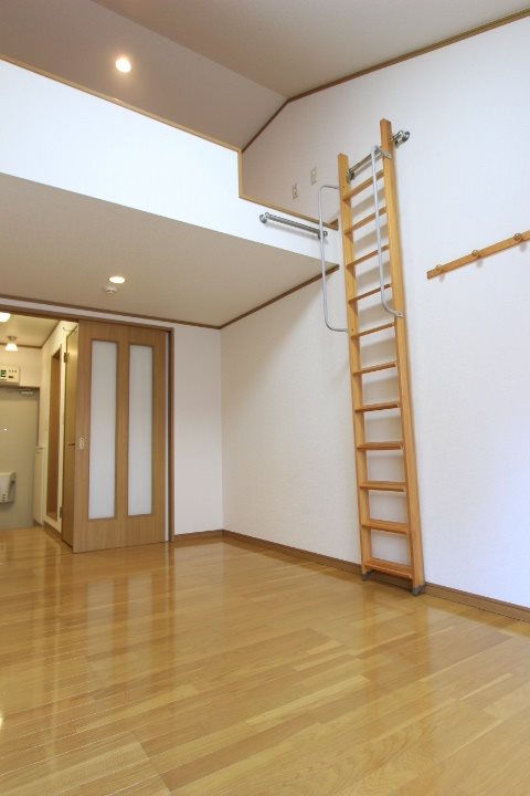 リヴィエール湘南Ⅱ  リビング