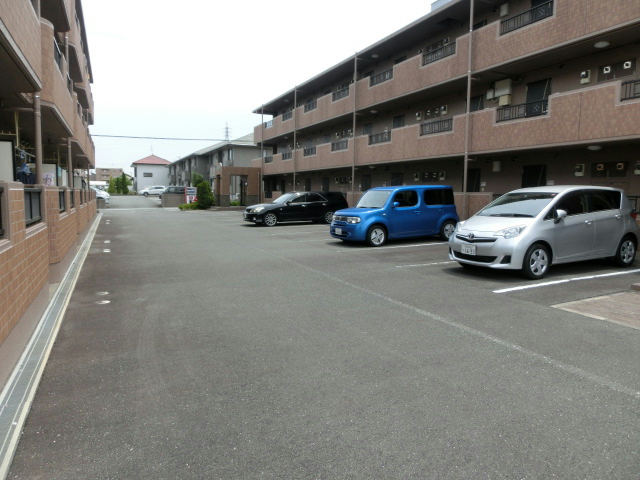 梅の里Ⅱ 駐車場