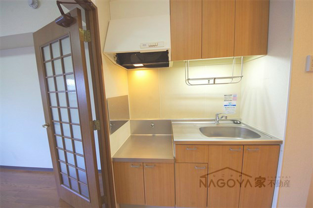 Ｃｏｍｏｄｏ　Ｍｏｔｏｙａｍａ キッチン