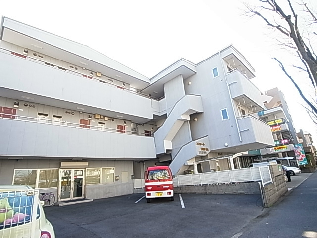 エステート新松戸24 206号室 外観