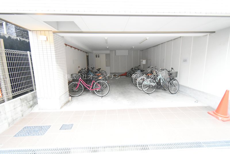 大阪府東大阪市足代新町 その他