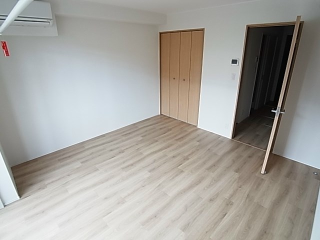 アファン ベッドルーム