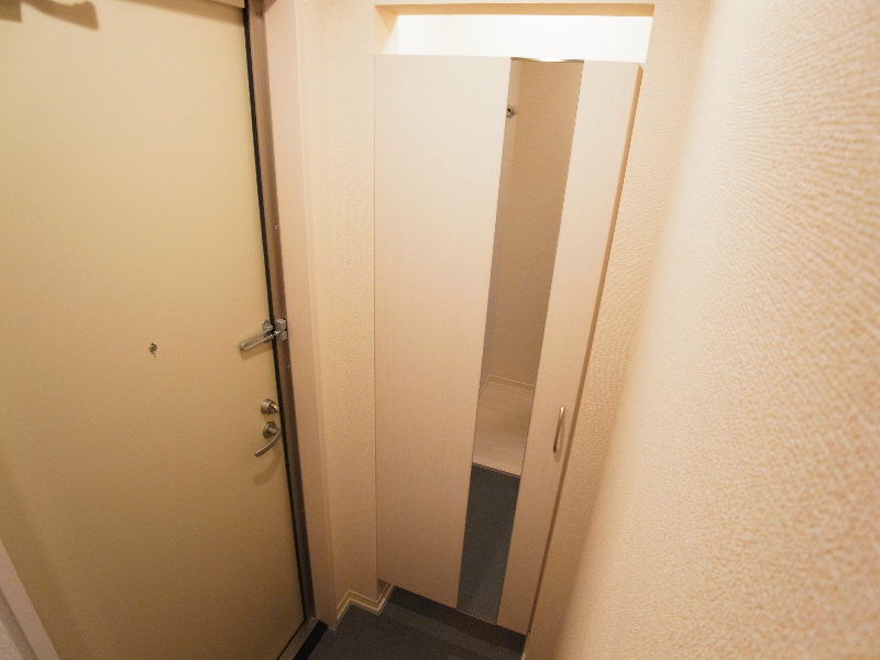 クレール馬橋 玄関