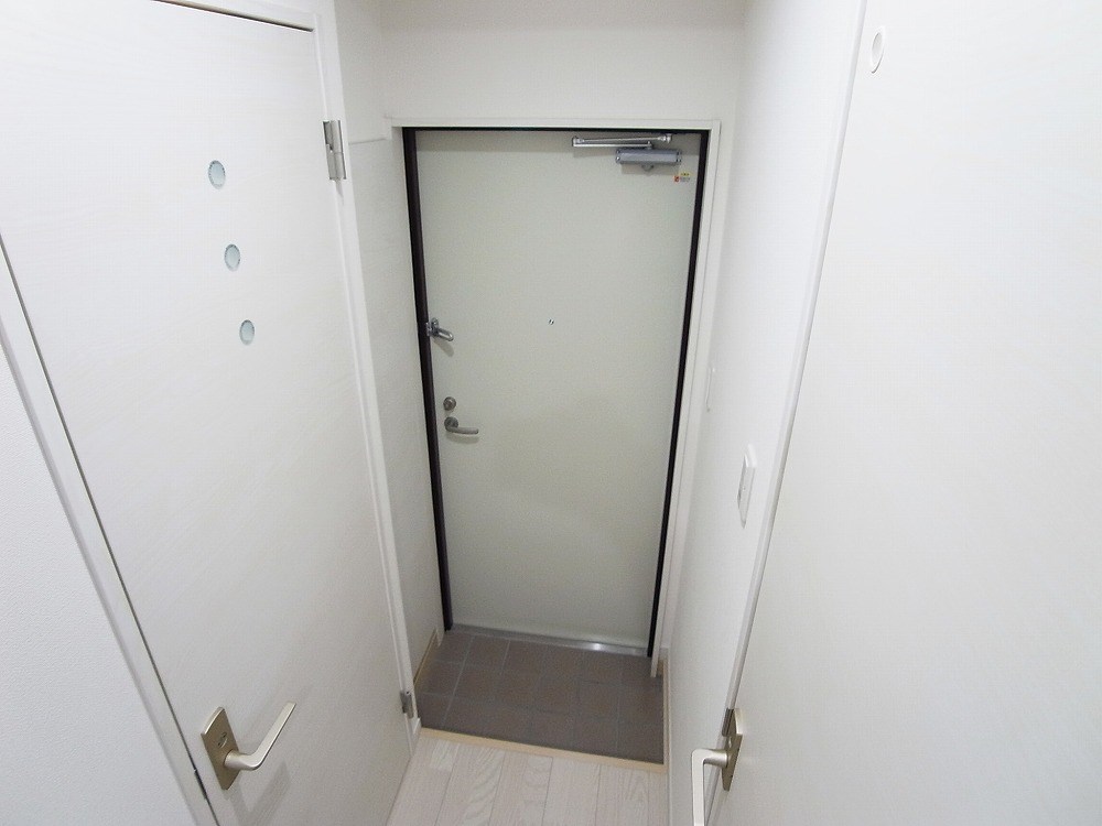 アルチェコート 玄関