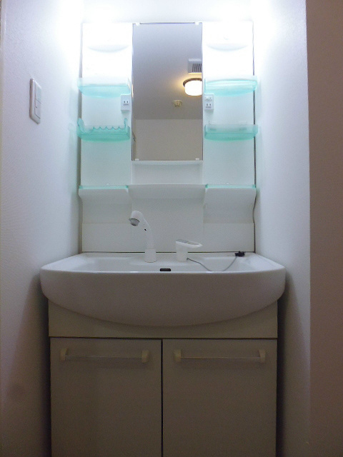 KDXレジデンス鶴見 玄関