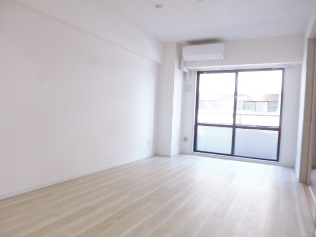 KDXレジデンス鶴見 ベッドルーム