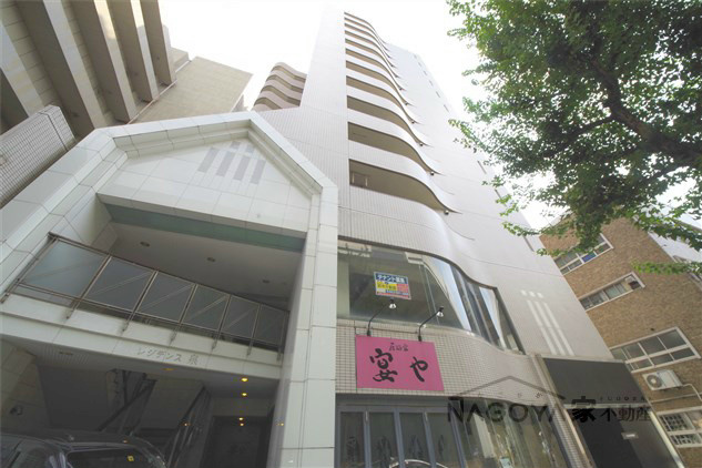 レジデンス泉 外観