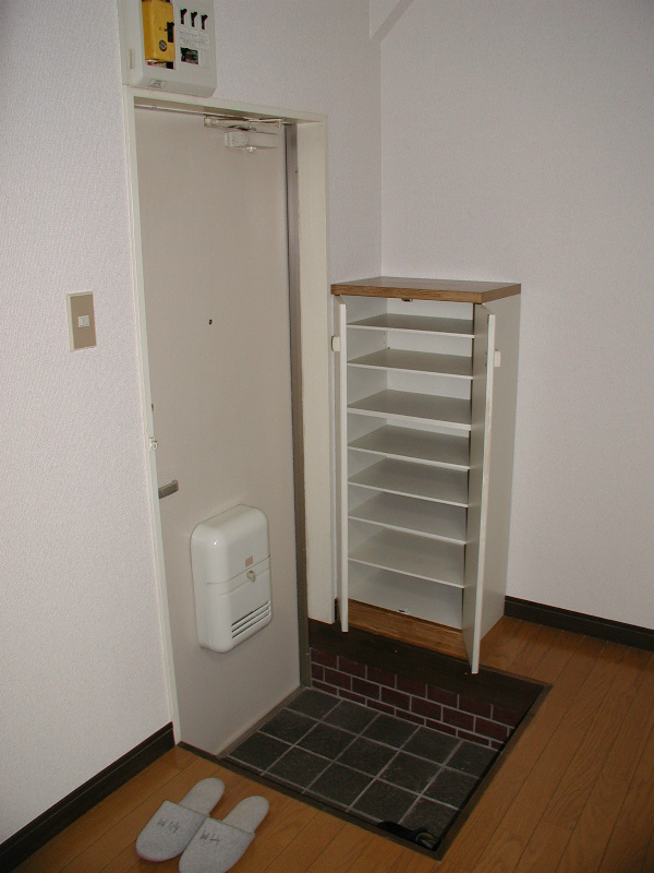 プチハウス 玄関