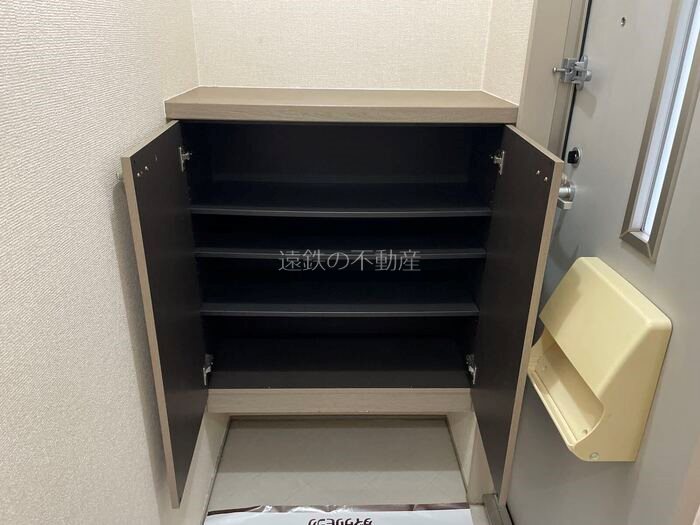 チェリーハウス 玄関