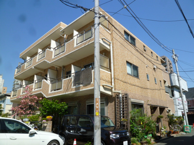 グリーンノア泉 203号室 外観