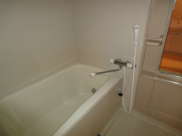 ベルフラワー参番館  風呂画像