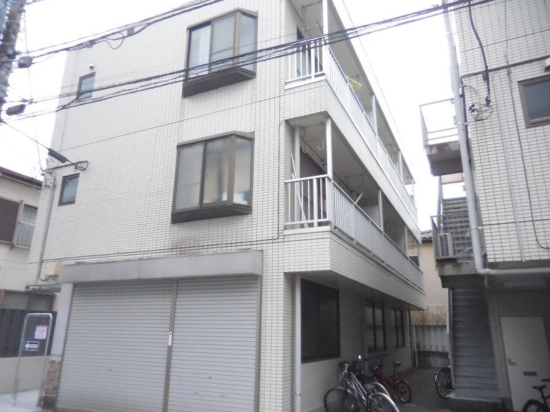 HOT3 203号室 外観