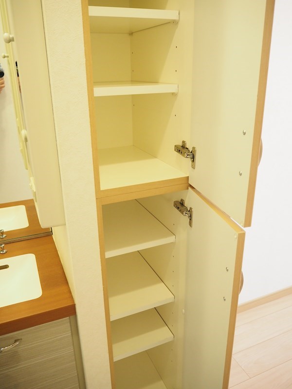 ルーブル仲六郷壱番館 収納