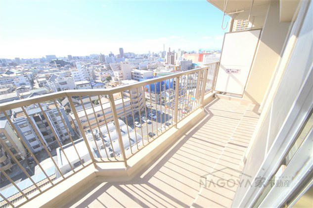 プラザ・フェニックス村松苑 ベランダ