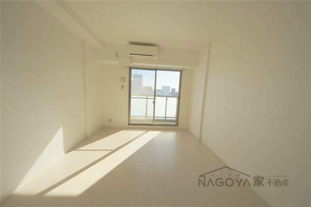 LUMINOUS東別院 リビング