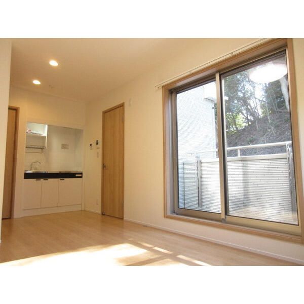 ミラクレスト戸塚 リビング