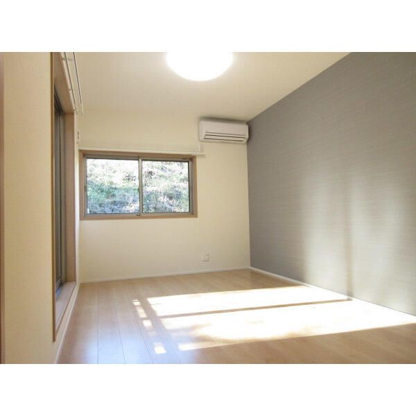 ミラクレスト戸塚 ベッドルーム