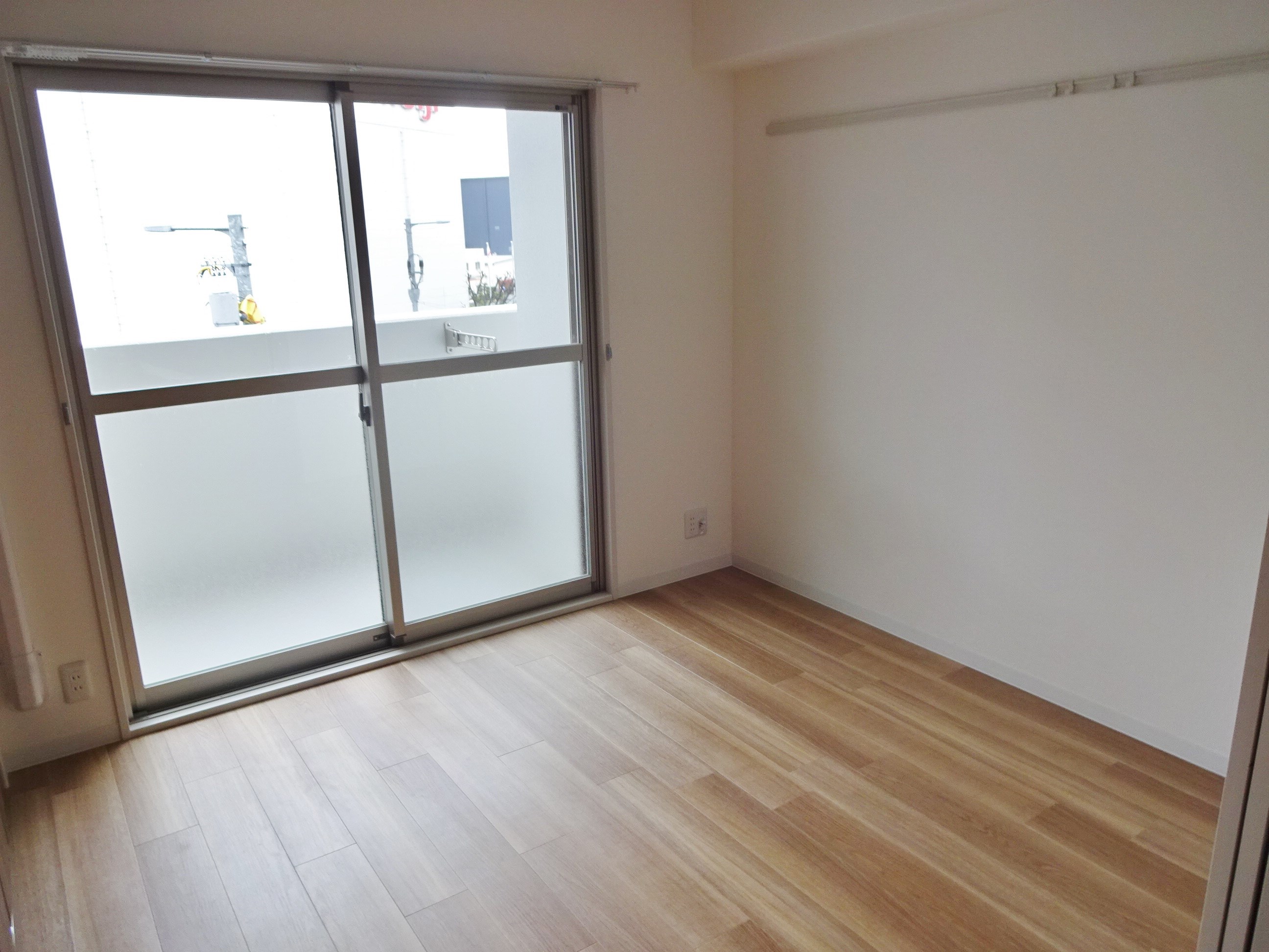 グランブルー高槻 ベッドルーム