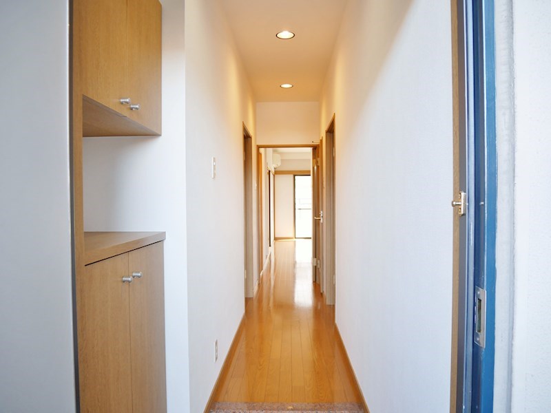 ベル・エール K.M 玄関