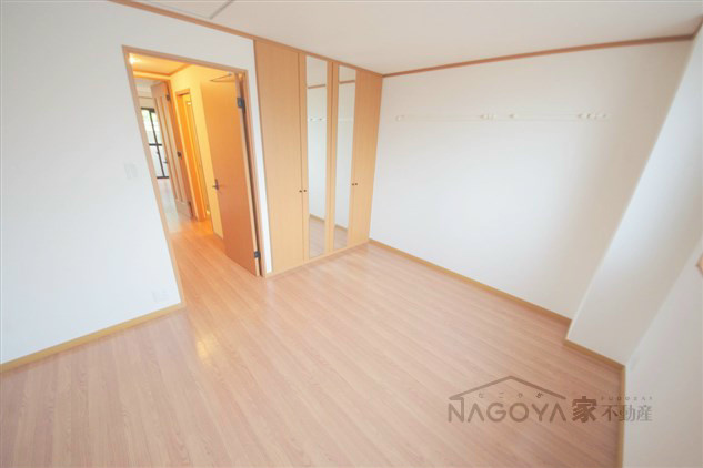 ステイタカダ ベッドルーム