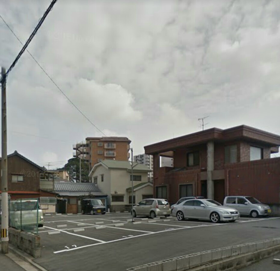 城戸駐車場 外観