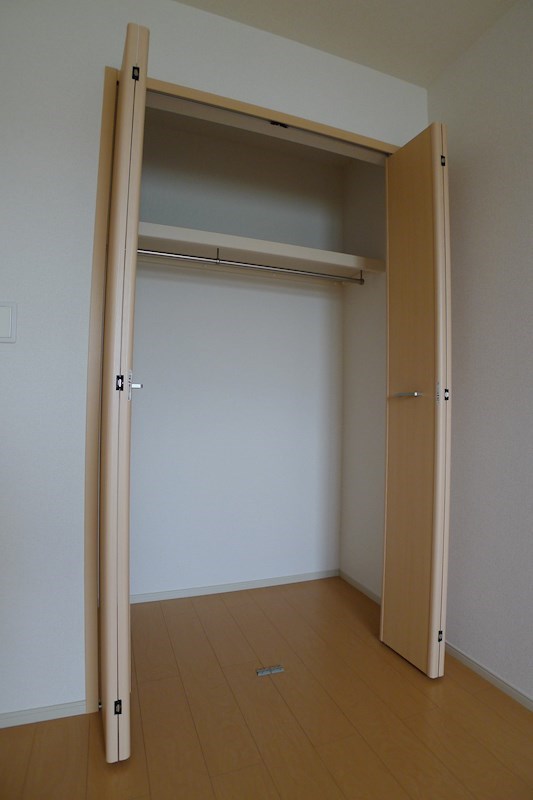 ミル　メルシィ その他3