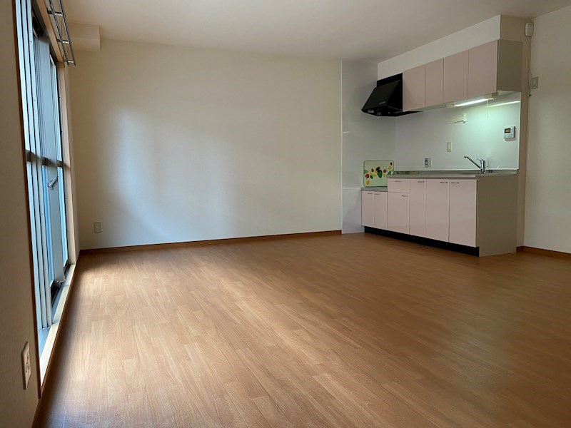 セレナ長池 リビング