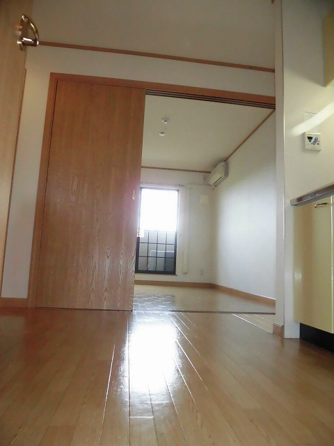 メゾンアジュール リビング