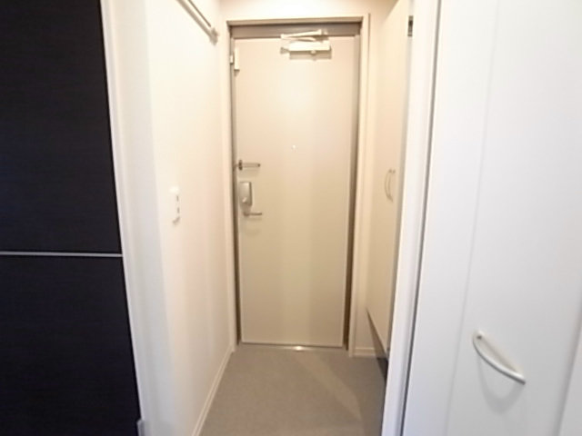 リースフォート 玄関