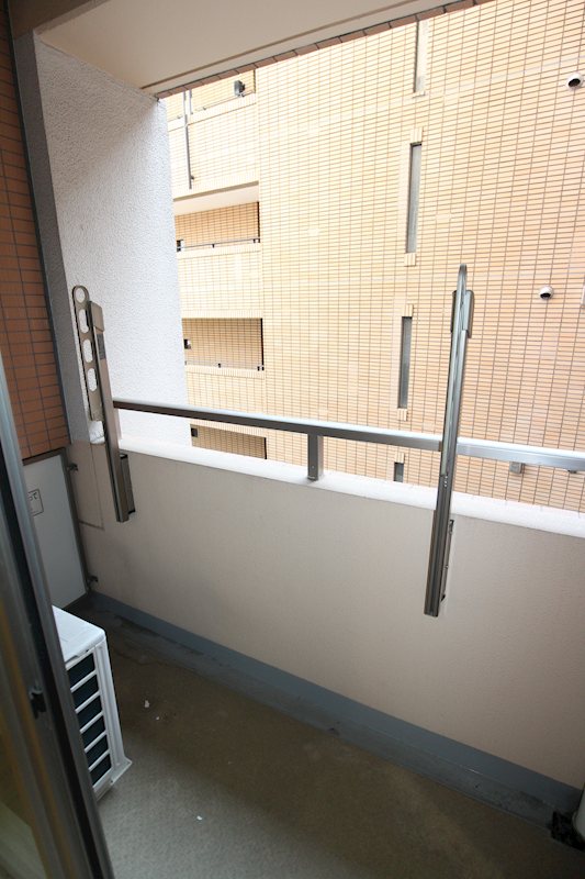 ファミール新宿グランスィートタワー ベランダ