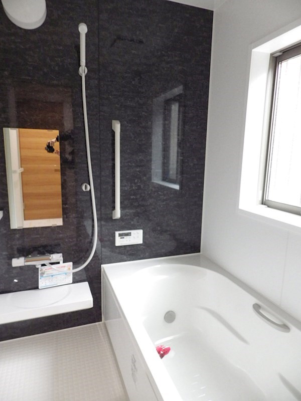 郷地1丁目戸建貸家 風呂画像