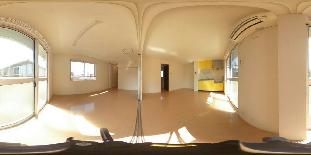 パルテール リビング