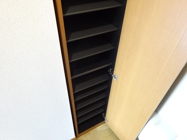 ソフィア 収納
