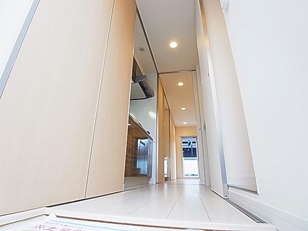 リブリ・クレイン柏 玄関