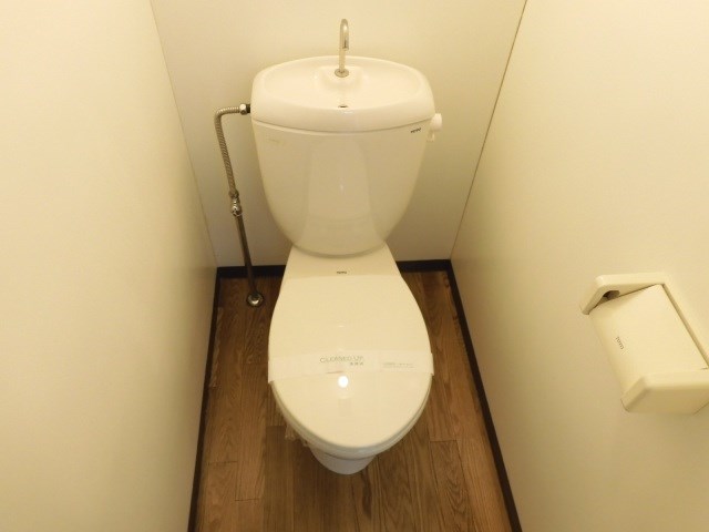 グリューネA棟 トイレ