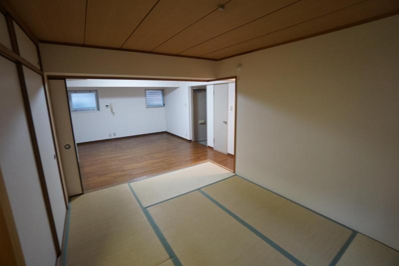 ドムス西高槻 リビング