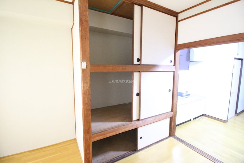 泰山ビル 収納