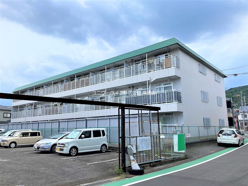 アヴァンセ高槻 106号室 外観