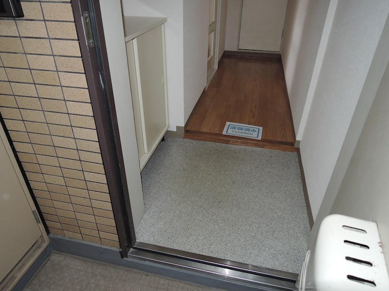 オーチャード 玄関