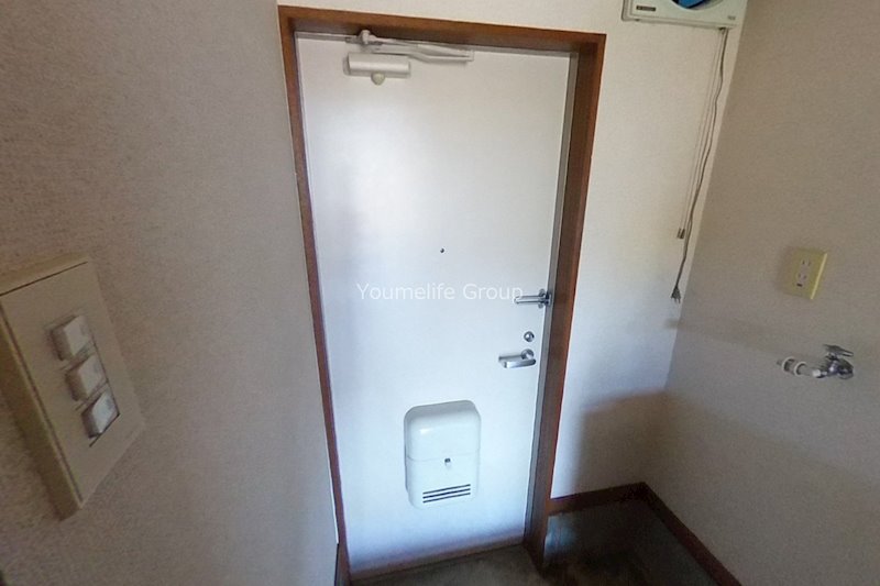 湘南ハイツ   玄関