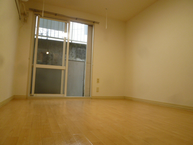 サンファミールSY リビング