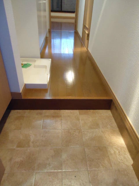 カンタビア湘南 玄関