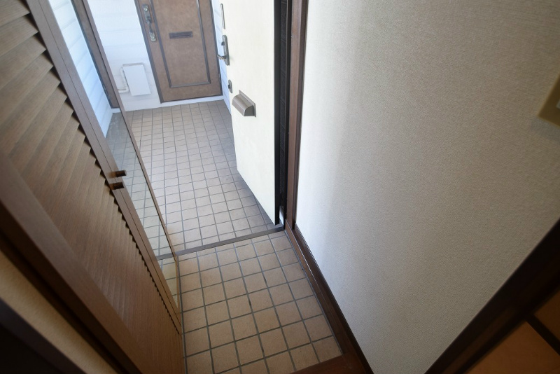 クレージュ鎌倉 玄関