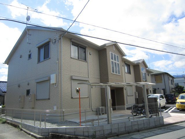 セジュール沼田 201号室 外観