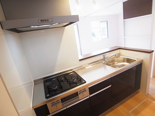 アーバンヒルズⅢ キッチン