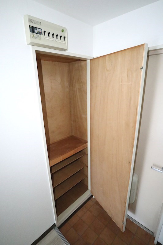 セグンド・エビスヤ その他8