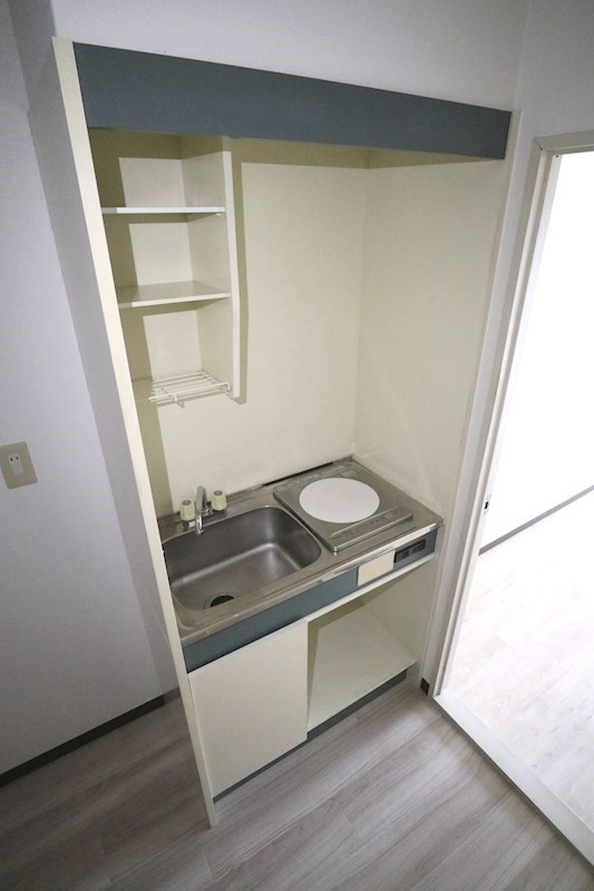 セグンド・エビスヤ キッチン