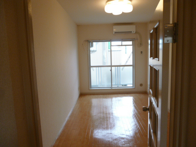 ユースフル伊勢原 ベッドルーム