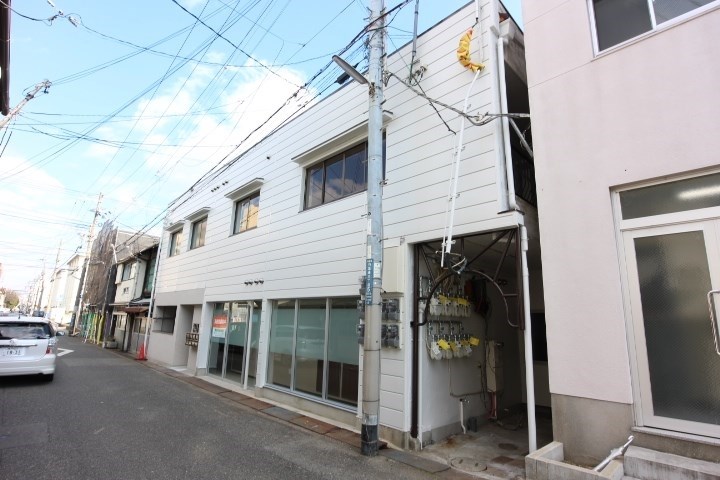 カルモハイツ 外観